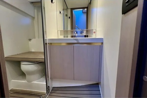 2024 Azimut 60