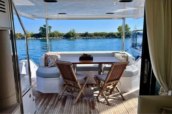 2024 Azimut 60
