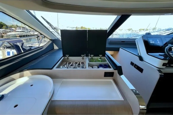 2024 Azimut FLY 60 60ft Azimut Yacht For Sale
