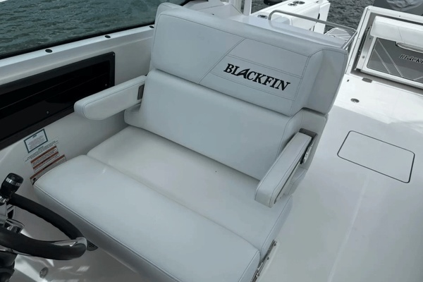 2020 Blackfin 27