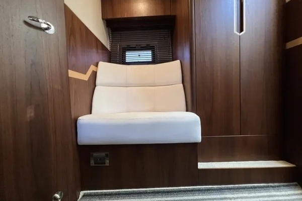 2016 Galeon 44