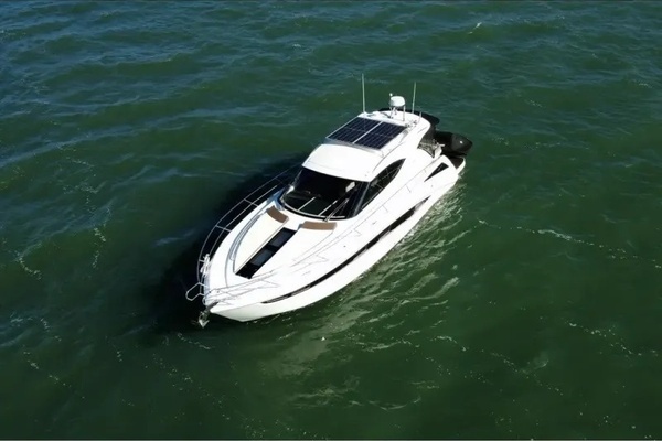 2016 Galeon 44