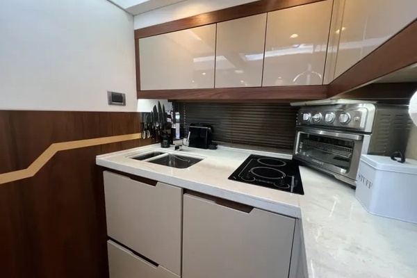 2016 Galeon 405 HTS 44ft Galeon Yacht For Sale