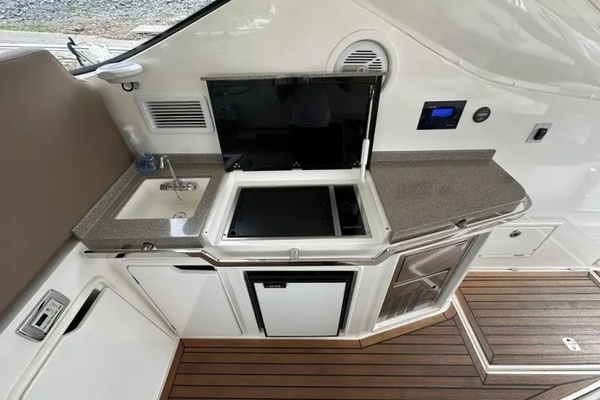 2016 Galeon 44