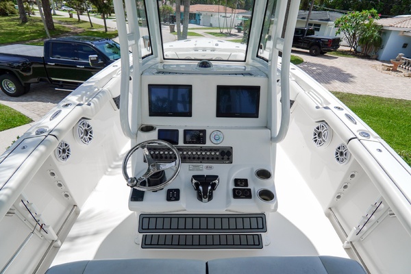 29ft Tidewater Yacht For Sale