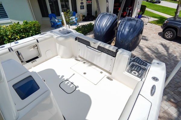 29ft Tidewater Yacht For Sale