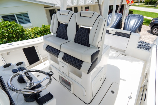 29ft Tidewater Yacht For Sale