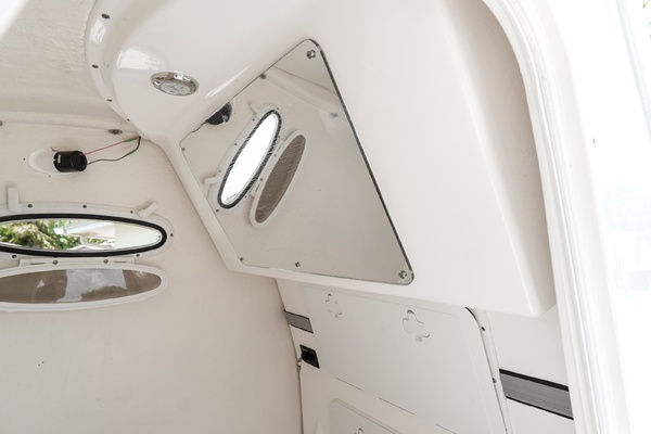 29ft Tidewater Yacht For Sale
