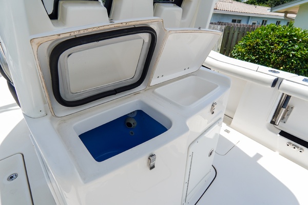 29ft Tidewater Yacht For Sale