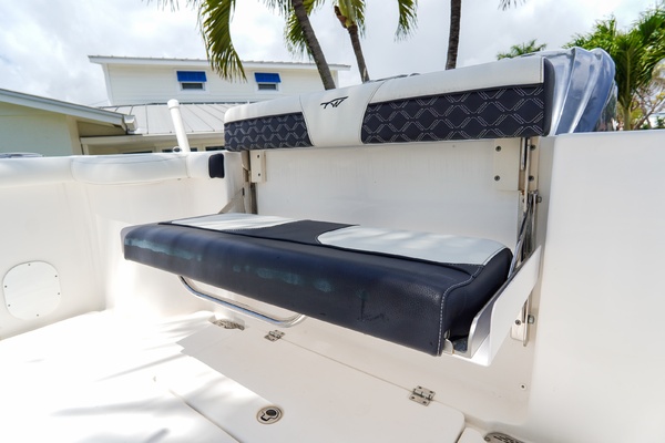 29ft Tidewater Yacht For Sale