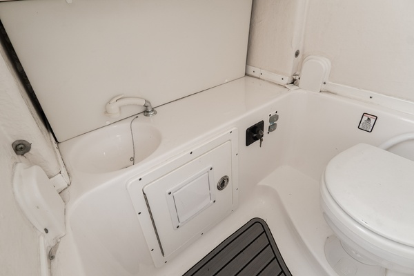29ft Tidewater Yacht For Sale