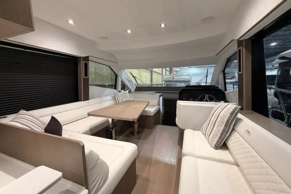 2023 Galeon 53