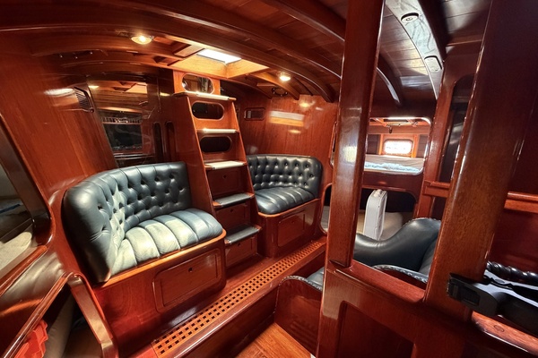 MERU 62ft Custom Yacht For Sale