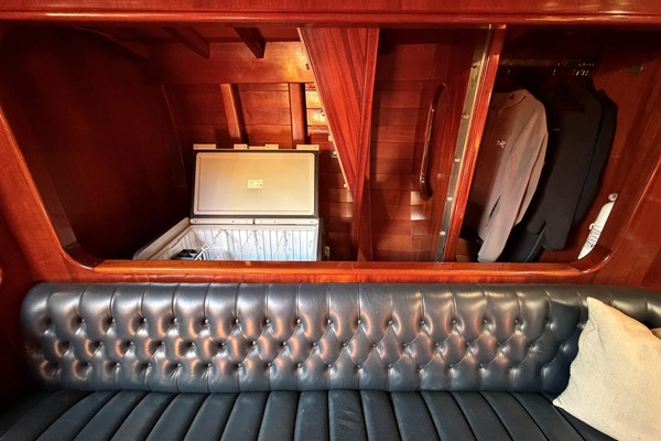 MERU 62ft Custom Yacht For Sale