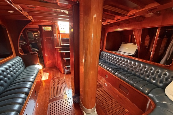 MERU 62ft Custom Yacht For Sale