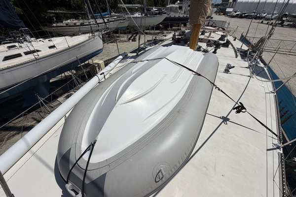 MERU 62ft Custom Yacht For Sale