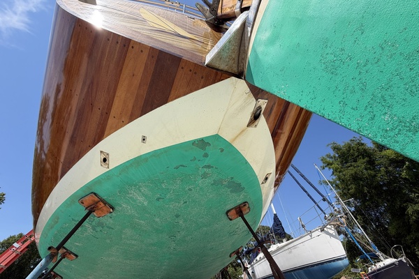 MERU 62ft Custom Yacht For Sale