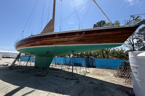MERU 62ft Custom Yacht For Sale