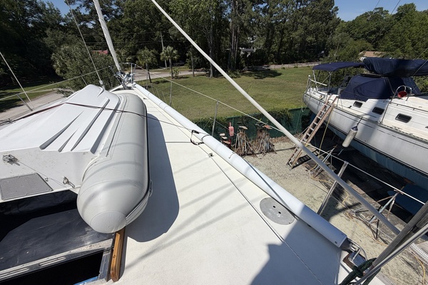 MERU 62ft Custom Yacht For Sale
