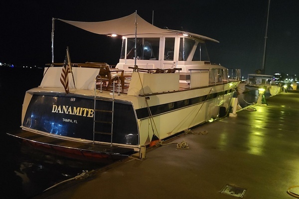 Chris-Craft Roamer 58 Yacht For Sale