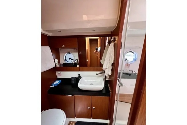 2014 Bavaria Motoryachts 420 Virtess 45ft Bavaria Yacht For Sale