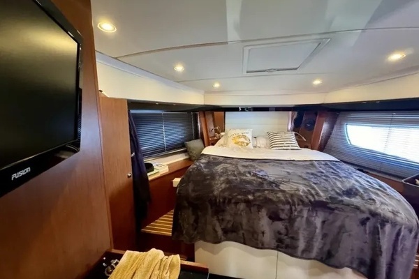 2014 Bavaria 45