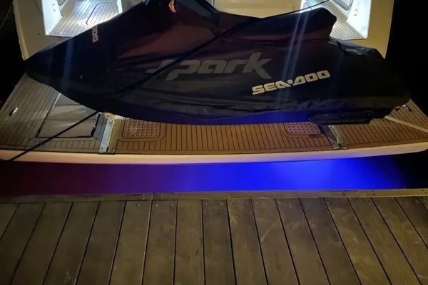 2014 Bavaria 45