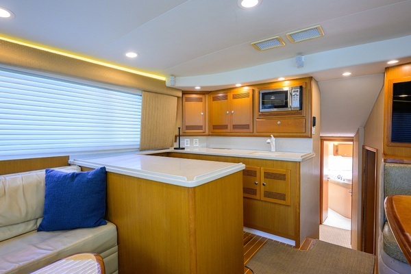 2003 Cabo 48