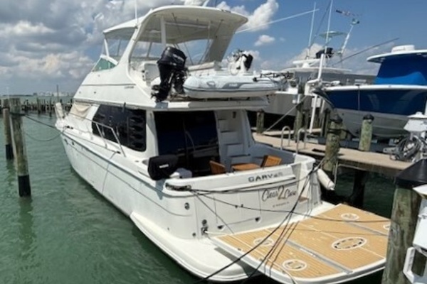 Clear 2 Close 46ft Carver Yacht For Sale