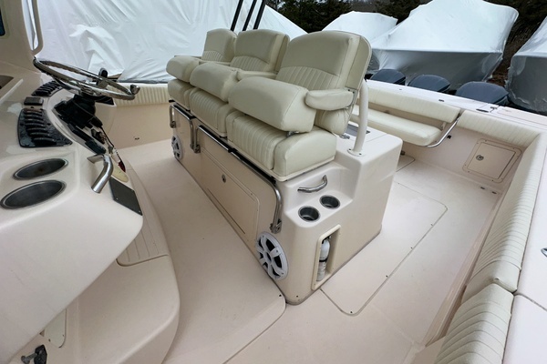 2011 Grady-White 36