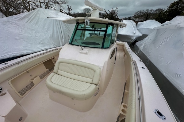 2011 Grady-White 36