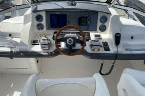 Ravello 37ft Sea Ray Yacht For Sale