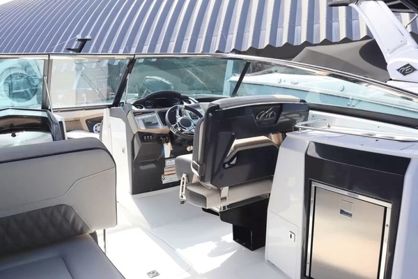 29ft Monterey Yacht For Sale