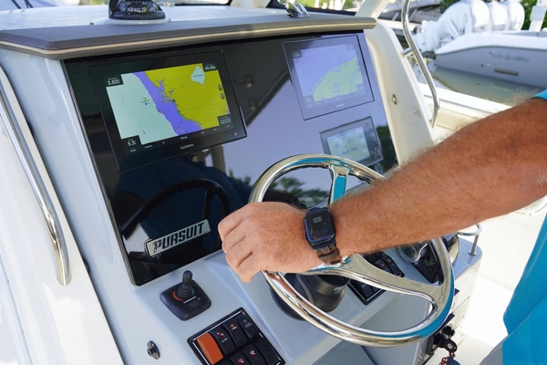 34ft Pursuit Yacht For Sale