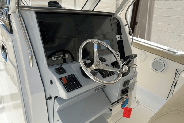 34ft Pursuit Yacht For Sale
