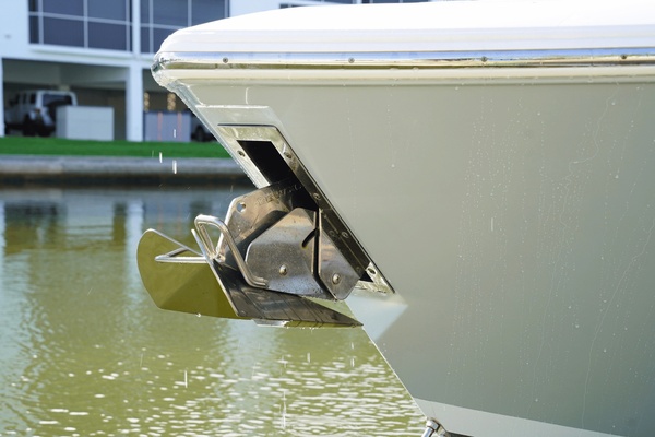 34ft Pursuit Yacht For Sale