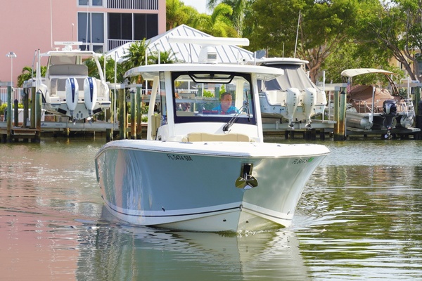 34ft Pursuit Yacht For Sale
