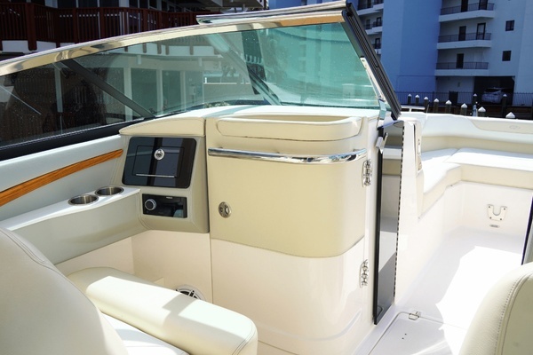 2024 Regal 29