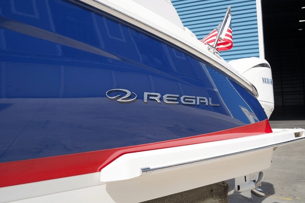 29ft Regal Yacht For Sale