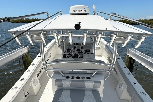2015 Prowler 33