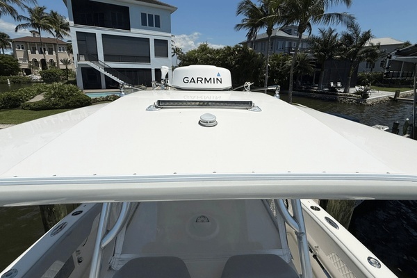 2015 Prowler 33