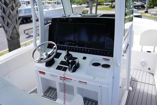 29ft Sea Hunt Yacht For Sale