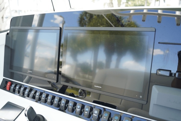 29ft Sea Hunt Yacht For Sale