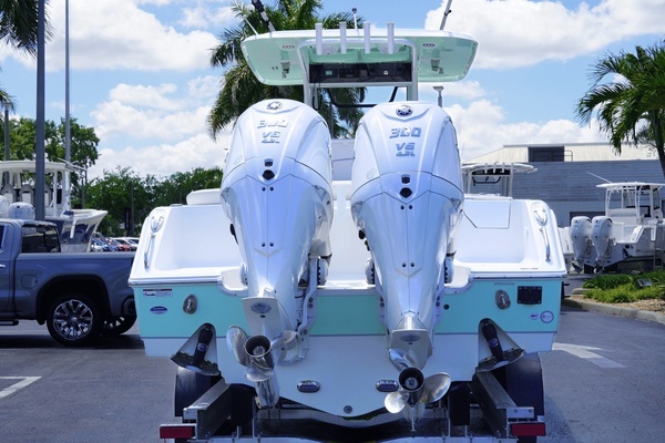 2025 Sea Hunt 29