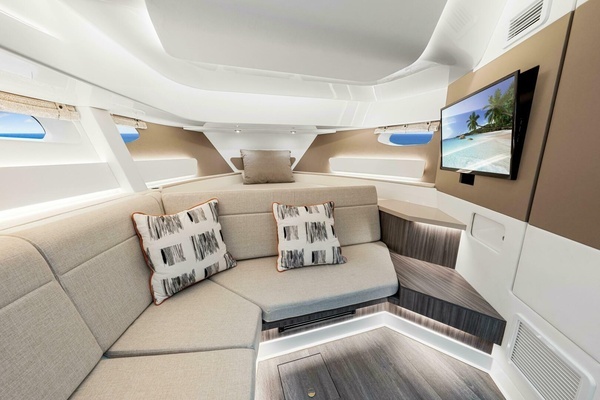 2022 Sea Ray 37