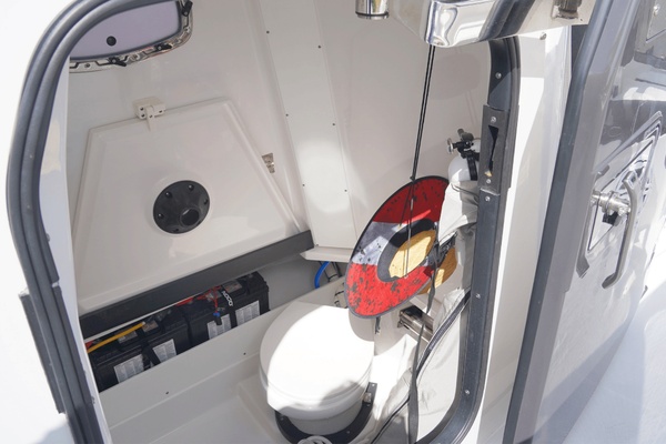 27ft Blackfin Yacht For Sale