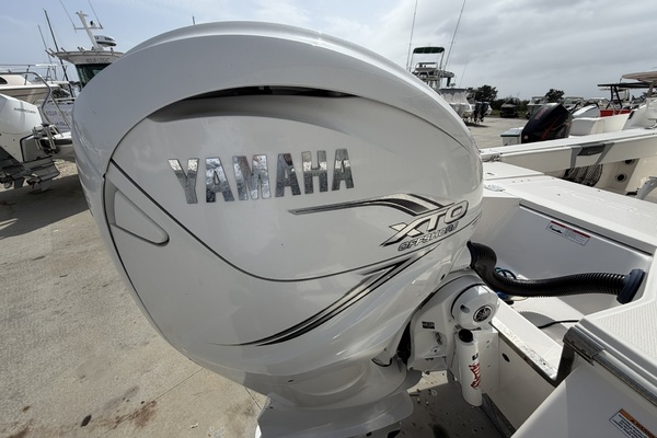 26ft Robalo Yacht For Sale