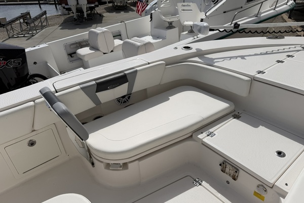 26ft Robalo Yacht For Sale
