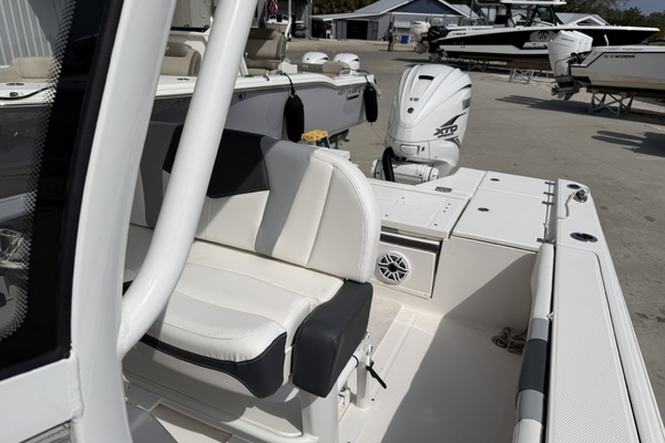 26ft Robalo Yacht For Sale