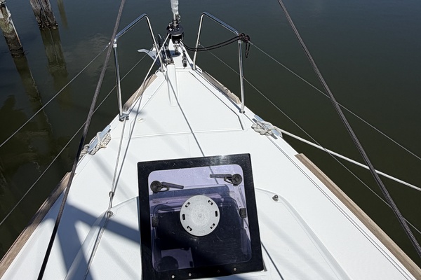 Magic 34ft Jeanneau Yacht For Sale